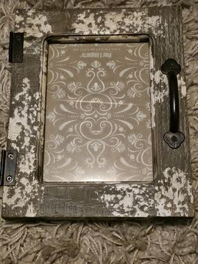 4/$25 Deal! Pier 1 Distressed White and Brown Rustic Picture Frame with Handle